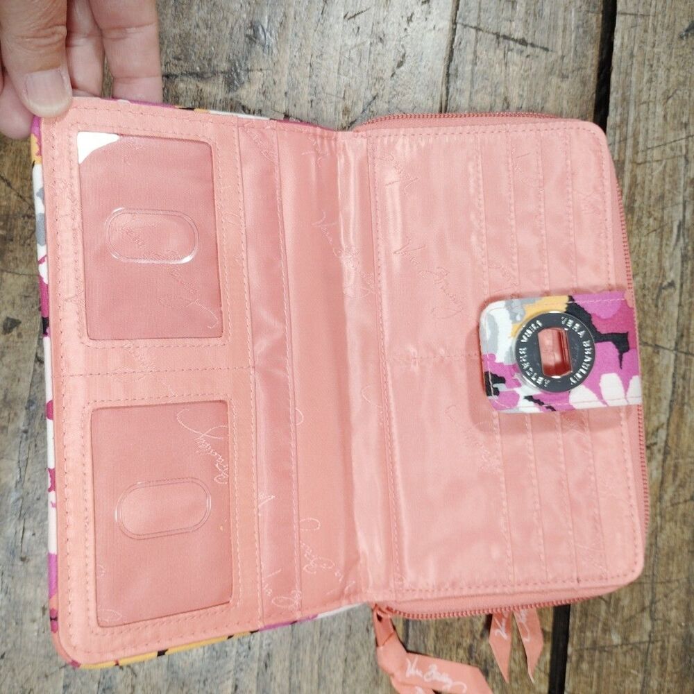 Vera Bradley Pixie Blooms Turnlock Wallet Large Zip Around Clutch Carry All - Picture 4 of 7
